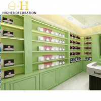 Meuble de présentation de parfums personnalisé, présentoir de parfums, décoration intérieure pour boutique de parfums