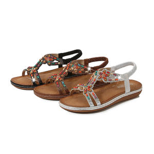 Chaussons fourrés chauds et antidérapants pour l'extérieur, pour femmes et hommes - Couleurs assorties, toutes saisons, vente en gros pour les amoureux - Product Image 6