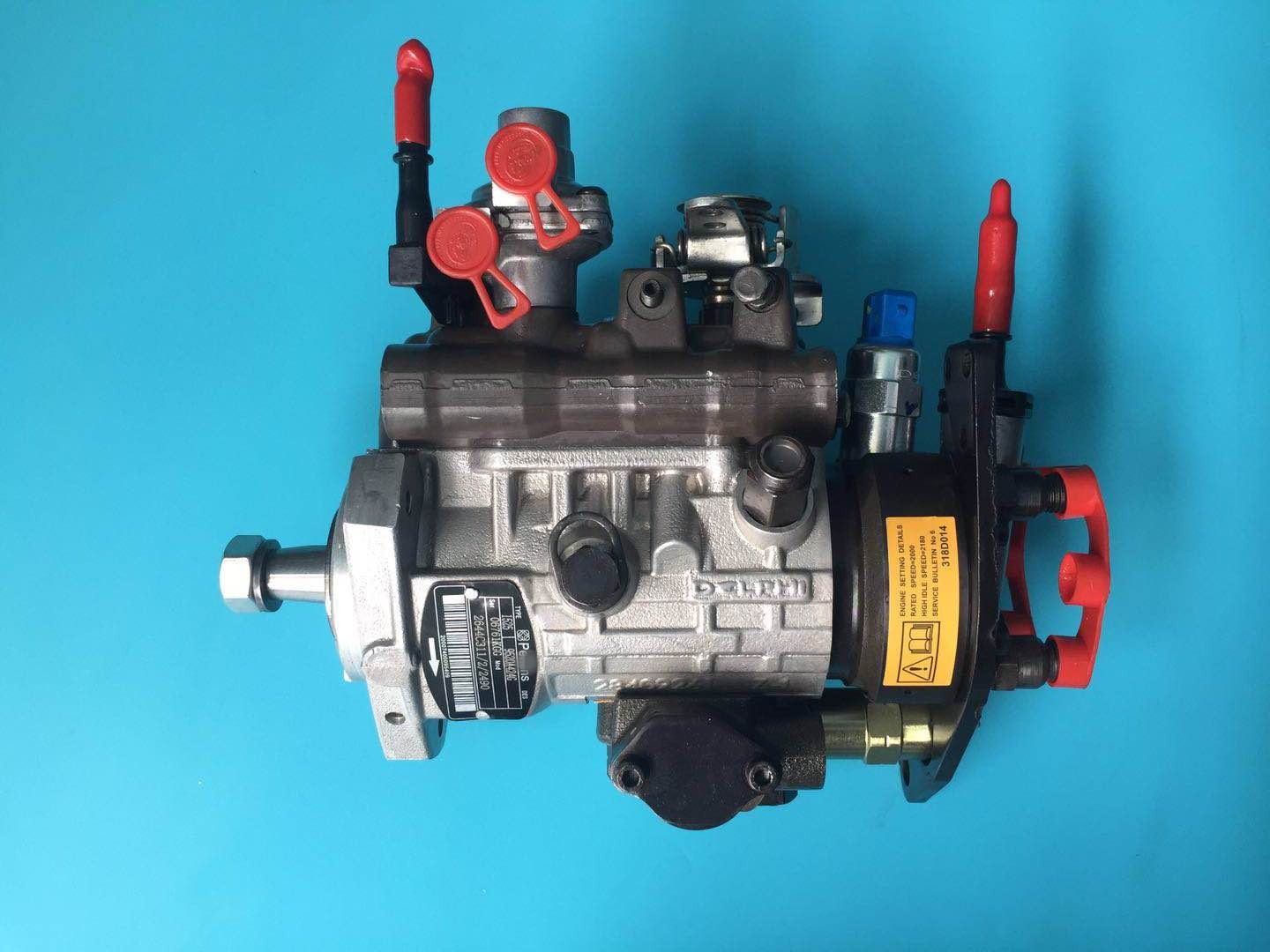 Genuine High Pressure Diesel Fuel Pump1525 9520A424G 2644C311/2/2490 Pump for Perkins 1104D-44TA Engine injection pump 9520A424G