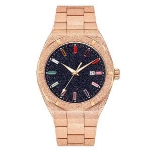 Montre pour homme en acier inoxydable doré pour homme <span class=keywords><strong>ou</strong></span> femme Ensemble de montres OEM Montre populaire - Product Image 3