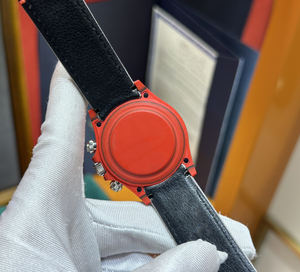 Reloj de Lujo para Hombre, Personalizado, con Movimiento 4130, Esfera de Fibra de Carbono Mecánica - Product Image 5