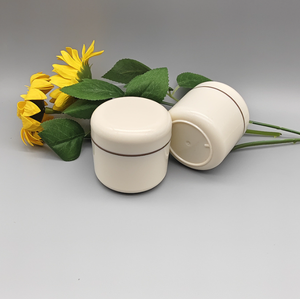 Vente en gros de pots en plastique PP beige à double couche de 100 g, pots à large ouverture, pots cosmétiques vides, pots de reconditionnement, pots pour lotion corporelle - Product Image 1