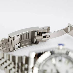 Hot-selling popular design 3 bar waterproof 20cm long sapphire crystal white custom men's <b>mechanical</b> <b>watch</b> - Product Image 6