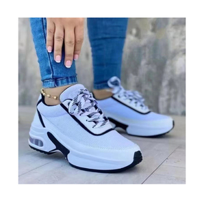 Calzado Deportivo Casual para Mujer, Venta Directa de Fábrica, Suela Gruesa con Cordones, Estilo Plataforma Deportiva - Product Image 2