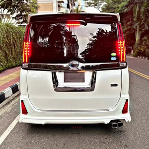 Kit Carrozzeria per Toyota Noah Serie 80 2017-2020 - Lista <span class=keywords><strong>Monalisa</strong></span> Convert Aero Spoiler Anteriore e Posteriore con Parti Cromate - Product Image 4