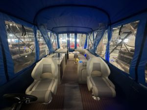 Yacht <span class=keywords><strong>de</strong></span> luxe 27 pieds, bateau ponton sportif haut <span class=keywords><strong>de</strong></span> gamme en aluminium avec système audio pour la pêche à grande vitesse, la croisière, les loisirs et les excursions - Product Image 4