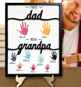 Cadeau pour la fête des pères, fleur du mois de naissance personnalisée, en bois, « Premier papa maintenant grand-père » avec le nom des enfants - Product Image 3