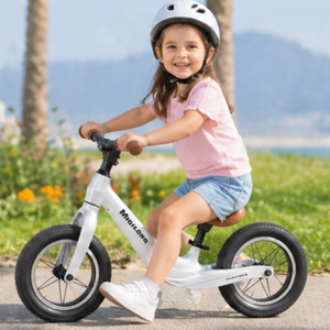 Cadre en alliage de magnésium léger et haute résistance, siège en cuir écologique, vélo d'équilibre pour enfants de 12 pouces - Product Image 5