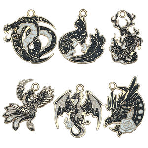 Vente en gros en usine de porte-clés gothiques Halloween noir phénix aigle corbeau oiseau renard cerf dragon pendentifs noir phénix aigle pendentifs - Product Image 5