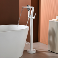 Robinet de baignoire autoportant en laiton pour salle de bain, fabriqué à Kaiping
