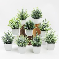 Plante artificielle en pot d'eucalyptus et romarin en plastique, vente en gros, décoration de bureau intérieure, ornement végétal artificiel en pot