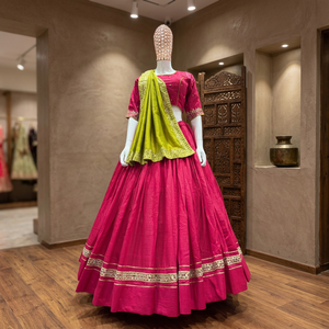 Lehenga Choli Rosa Bordado para Mujer con Dupatta Verde Lima, Traje Étnico de Diseñador para Bodas y Fiestas Tradicionales - Product Image 1
