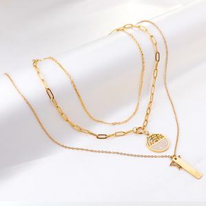 Collar con Colgante de Diamantes de Colores, Diseño Nuevo 2022, Cadena Triple Popular, Acero Inoxidable, Chapado en Oro de 18k - Product Image 1