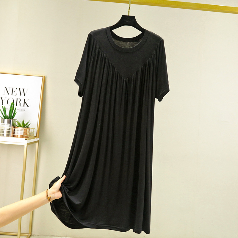 Chemise de nuit longue plissée noire