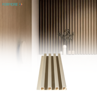 Panneau mural WPC au design moderne