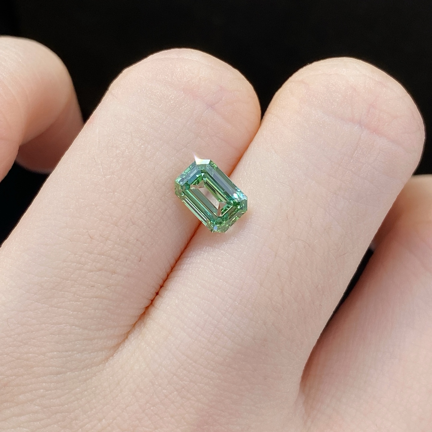 EM Fancy Intense Green 1.25CT VS1