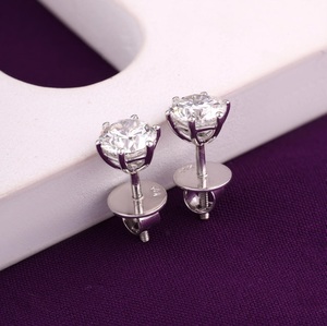 Boucles d'oreilles classiques en diamants de laboratoire, sertissage en canal, or blanc 14K et plaqué rhodium, taille brillant VVS, bijoux fins pour soirée - Product Image 2