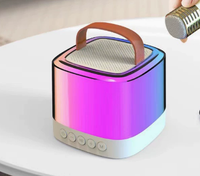 Cadeau d'entreprise promotionnel, portable, solaire, alimenté par DC 1, pour haut-parleur V2.0, autonomie de la batterie de 15 à 20 heures, LED RVB, support de téléphone, radio FM