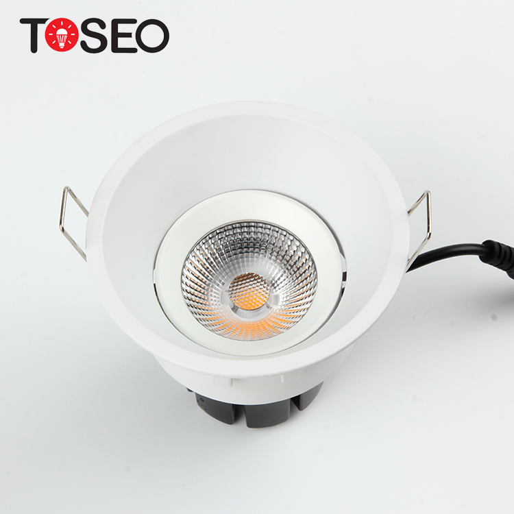 Customized Deep Hole Anti Glare Recessed Downlights / Warm White LED downlights 220v