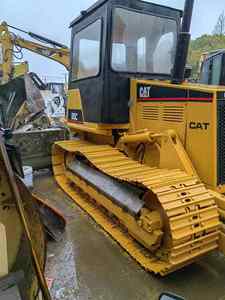 Bulldozer Caterpillar D5C Usado, Tipo Oruga, Alta Potencia de Excavación, Componentes Kawasaki, 1 Año de Garantía, Operaciones de Movimiento de Tierras - Product Image 6