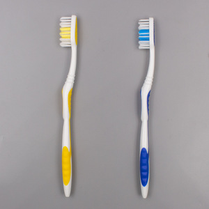 แปรงสีฟันแบบธรรมดา ขนแปรงนุ่ม ไนลอน 18.6 ซม. สำหรับผู้ใหญ่ ใช้ในบ้าน - Product Image 2