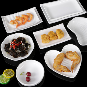 Platos pequeños de melamina, forma irregular, color sólido, duraderos, para servir comida en fiestas - Product Image 1