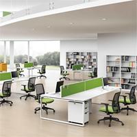 Bureaux et postes de travail modulaires acoustiques Cabine de bureau Mobilier de table Cloison de table Bureau de groupe moderne pour 2 4 6 personnes