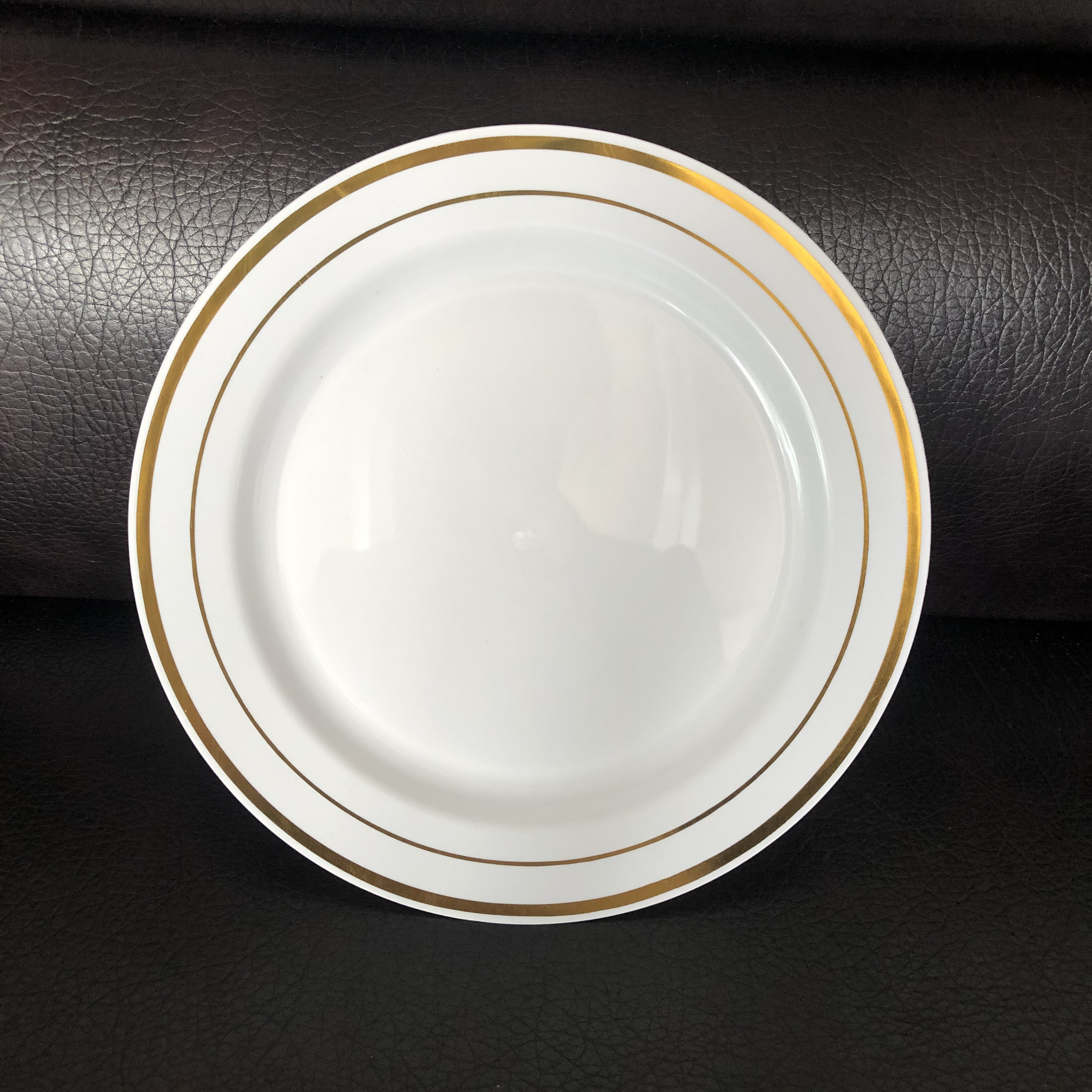 25 Премиум пластиковых обеденных тарелок, белый с золотым ободом, 26 см, для свадьбы, дня рождения, одноразовая многоразовая посудомоечная машина