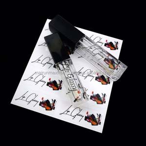 Envase Vacío de Plástico Transparente de 15 ml para Bálsamo Labial y Brillo Labial, con Logotipo Personalizado Serigrafiado y Tapa Dorada/Plateada - Product Image 3