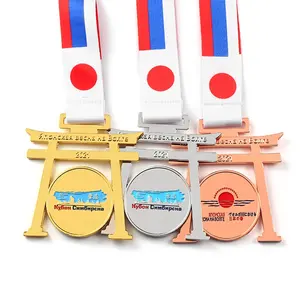 Medaglia di rame argento inciso all'ingrosso Taekwondo Judo sport medaglie e nastri di Karate