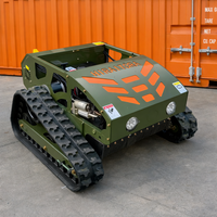 Mesin Pemotong Rumput Robot Mini Crawler Industri 12HP 4-Tak Berbahan Bakar Bensin, Dikendalikan Jarak Jauh untuk Memotong Rumput di Kebun