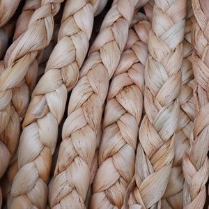 Cordes tissées à la main de corde de jacinthe d'eau torsadée de haute qualité pour la vente en gros au meilleur prix du Vietnam - Product Image 1