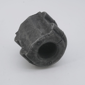 Soportes de Suspensión de Automóvil de Alta Calidad, Bujes Estabilizadores de Goma para Automóvil 548132E100 <span class=keywords><strong>54813</strong></span>-<span class=keywords><strong>2E100</strong></span> <span class=keywords><strong>54813</strong></span> <span class=keywords><strong>2E100</strong></span> para Hyundai Kia - Product Image 5