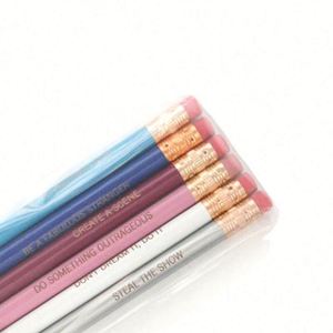 ชุดดินสอ HB สีตามสั่งพร้อมโลโก้จากโรงงานโดยตรง กล่องของขวัญปรับแต่งได้สำหรับงานส่งเสริมการขาย ใช้ในโรงเรียน ตัวดินสอทำจากไม้ รับผลิตแบบ OEM/ODM แบรนด์ของคุณเอง - Product Image 1