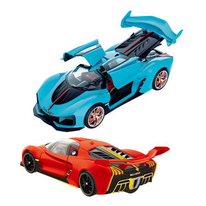 Coche de carreras de juguete con función de pulverización, escala 1:24 - Product Image 1