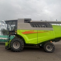 Moissonneuse-batteuse sur roues 4YZL-8F1W à 8 rangs, 230-260 CV, pour maïs, haute sécurité et longue durée de vie, pour utilisation à l'échelle de la grande agriculture