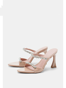 <span class=keywords><strong>Botas</strong></span> de nieve de invierno 2026 para distribución transfronteriza, <span class=keywords><strong>botas</strong></span> de nieve unisex de caña alta, cálidas, de suela gruesa, con punta redonda y tela ligera. - Product Image 4