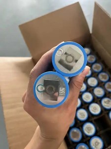 Цилиндрическая аккумуляторная батарея класса A Ev C40 <span class=keywords><strong>20Ah</strong></span> <span class=keywords><strong>Lifepo4</strong></span>, 32700 33140 цилиндрическая батарея для портативного генератора электростанции Ev Ebike - Product Image 6