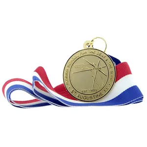 Une médaille Logo personnalisée significative remise aux victoriens de la compétition sportive représente les gagnants, une médaille d'or, une médaille personnalisée