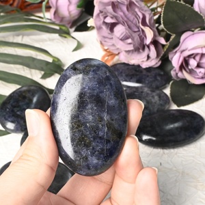 Piedra Pulida de Iolita Cordierita Natural al por Mayor para Sanación, Meditación y Decoración del Hogar - Product Image 1