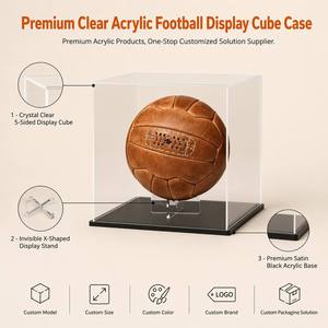 Vitrine en acrylique pour ballon de football avec base noire, boîte de présentation pour collection de ballons sportifs et exposition en magasin - Product Image 1