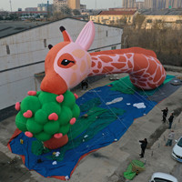 Girafe géante gonflable publicitaire avec certification CE, taille personnalisable et ventilateur intégré pour l'inflation