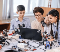 Kit électronique de robot DIY programmable 4 roues motrices intelligent avec suivi intelligent et évitement d'obstacles, kit éducatif BT Maker