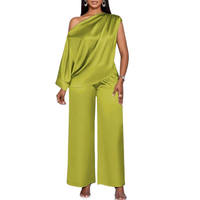 Ensemble de mode transfrontalier en satin pour femme avec haut à col asymétrique et pantalon de style décontracté
