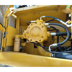Excavadora de cadenas 330BL de 30 toneladas, modelo 2023, con cazo de excavación de 1.1m, potencia de 176 kW, 36.7 toneladas, motor 3306t fabricado en Japón - Product Image 5