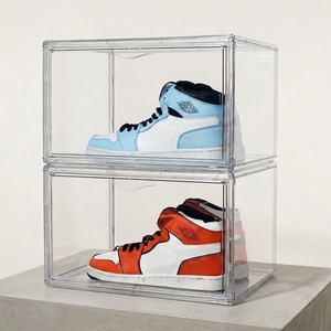 Caja de Zapatos Transparente Apilable Magnética de Plástico con Apertura Lateral Plegable, Personalizable con Logotipo OEM, para Almacenamiento de Zapatillas - Product Image 1