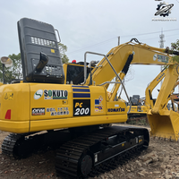 Excavatrice sur chenilles Komatsu200 d'occasion, 20 tonnes, moteur PLC, capacité de la benne de 1 m³, système hydraulique complet, bon état, livraison rapide