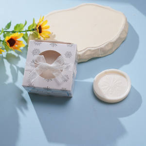 Set Regalo di Saponi Solidi Artigianali - Realizzati con Ingredienti Naturali, Molteplici Fragranze per Regali in Ogni Occasione - Product Image 6