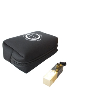 Grande Trousse de Toilette de Voyage en Néoprène Noir Tendance Grande Capacité avec Fermeture Éclair, Logo Personnalisé, Portable et Durable pour Cosmétiques et Articles de Toilette - Product Image 3
