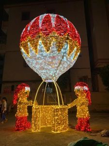 Luces Decorativas Navideñas Personalizadas con Forma de Globo Aerostático 3D LED para Exteriores con Clasificación IP65 - Product Image 1